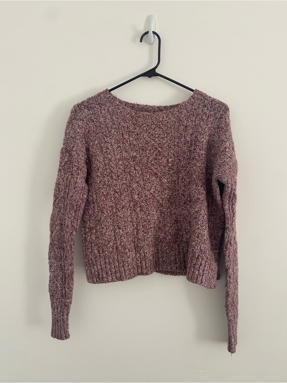 American Eagle Outfitters Heathered Mauve Crewneck Sweater